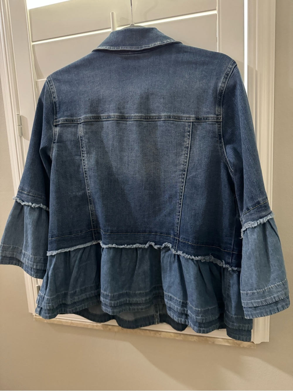 Denim Ruffle-Hem Jacket - Blue - Picture 4 of 4